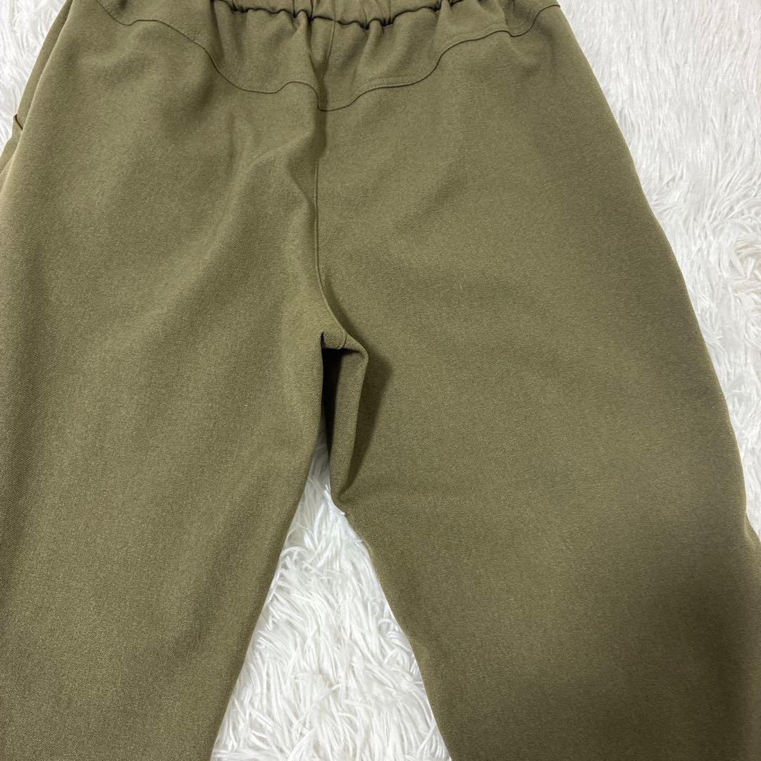 アルベロベロ OLLEBOREBLA ブタさんの刺繍 パンツ