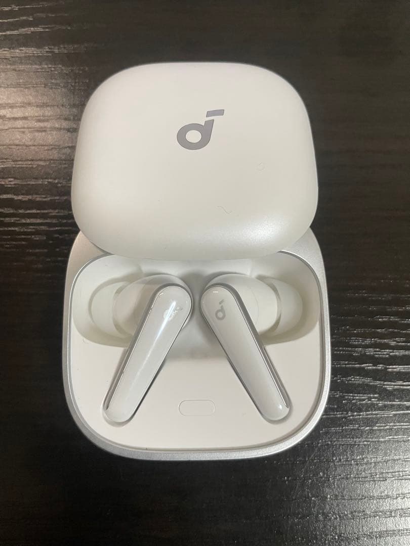 な*と様 Anker Liberty5