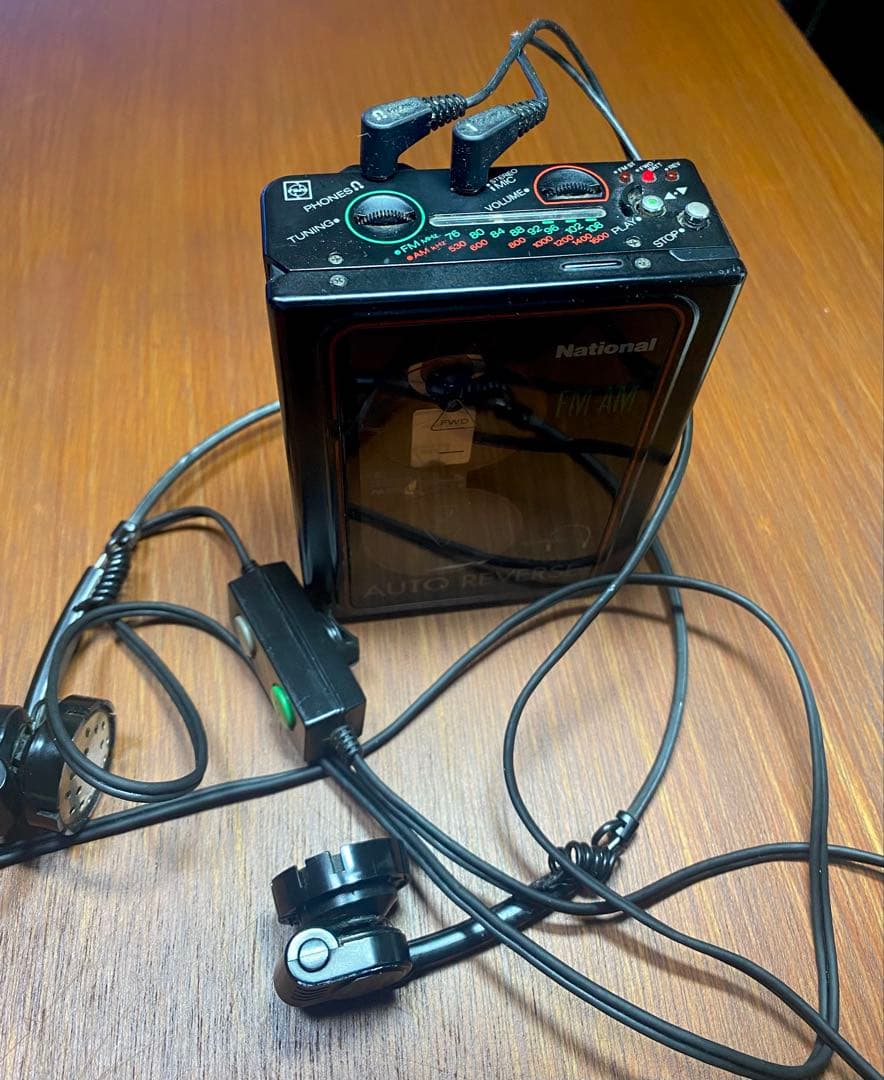 ナショナル　ヘッドホンラジカセAUTO REVERSE プレーヤーRX-S70