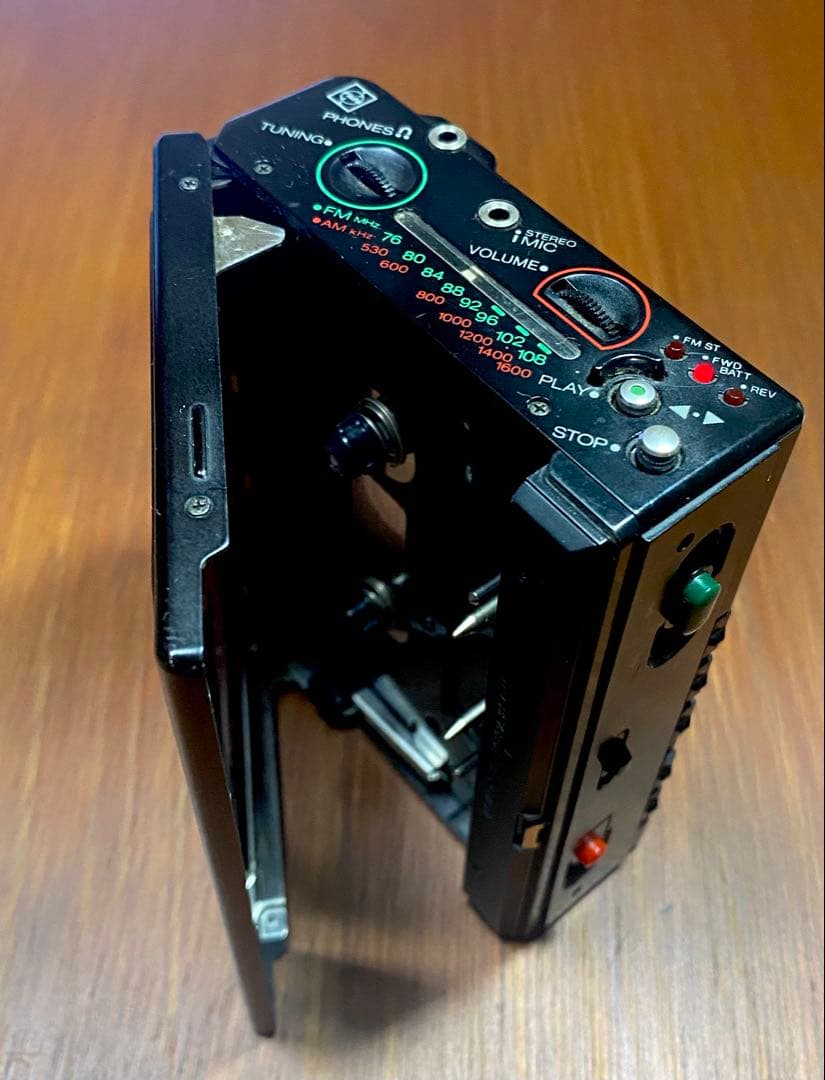 ナショナル　ヘッドホンラジカセAUTO REVERSE プレーヤーRX-S70