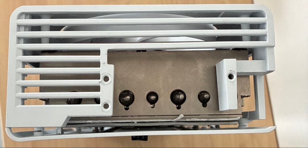 RTX 4090 ヒートシンク　ファン　バックプレート　LED ケーブル