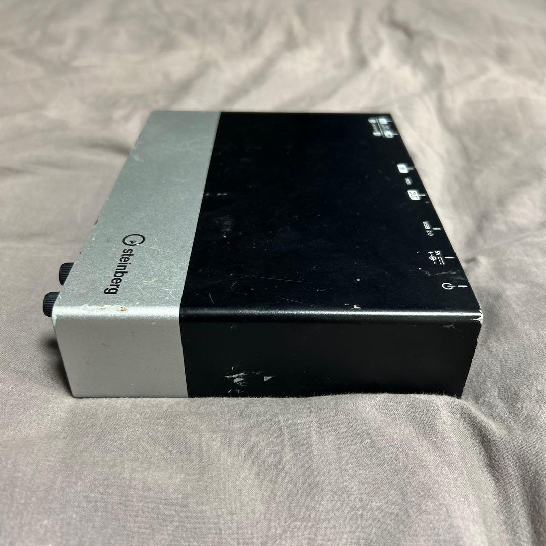Steinberg UR242 USBオーディオインターフェイス