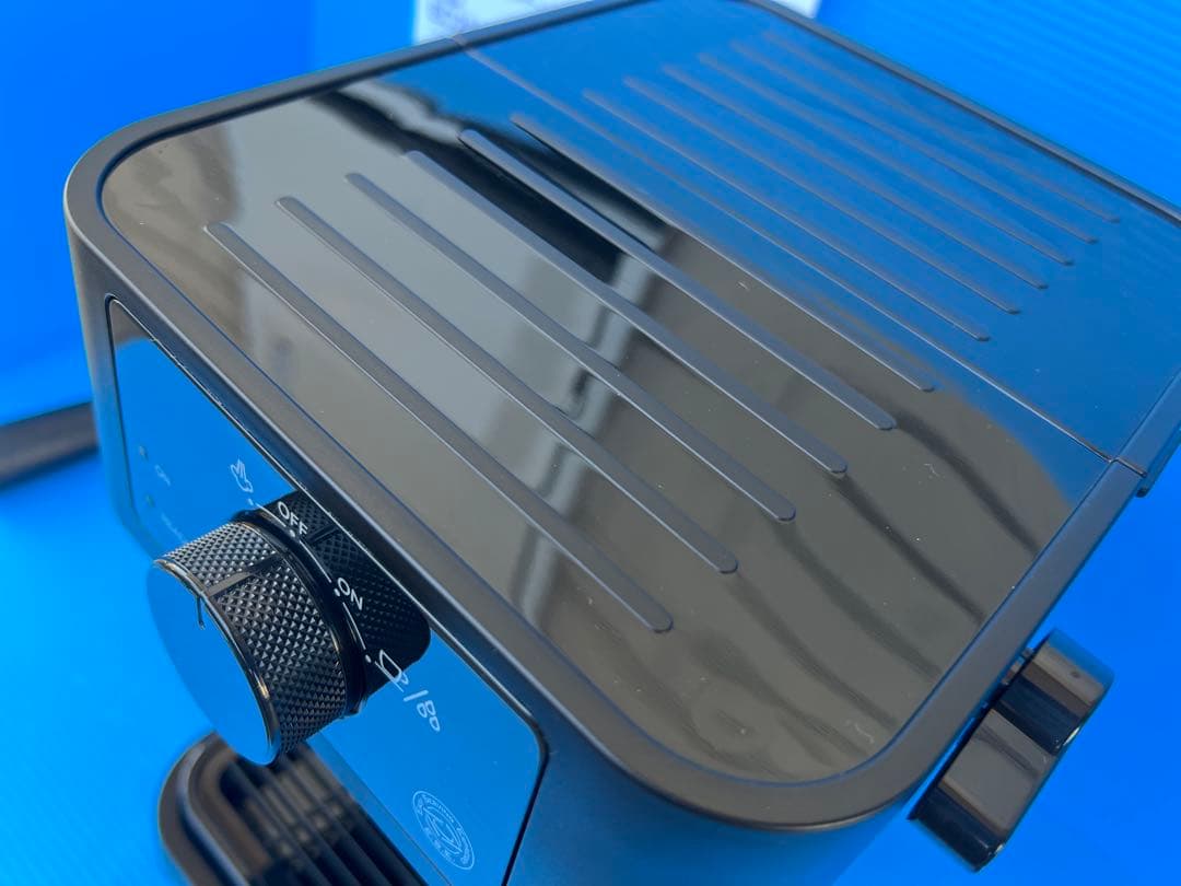 デロンギ スティローザ　エスプレッソ・カプチーノメーカー EC235J-BK