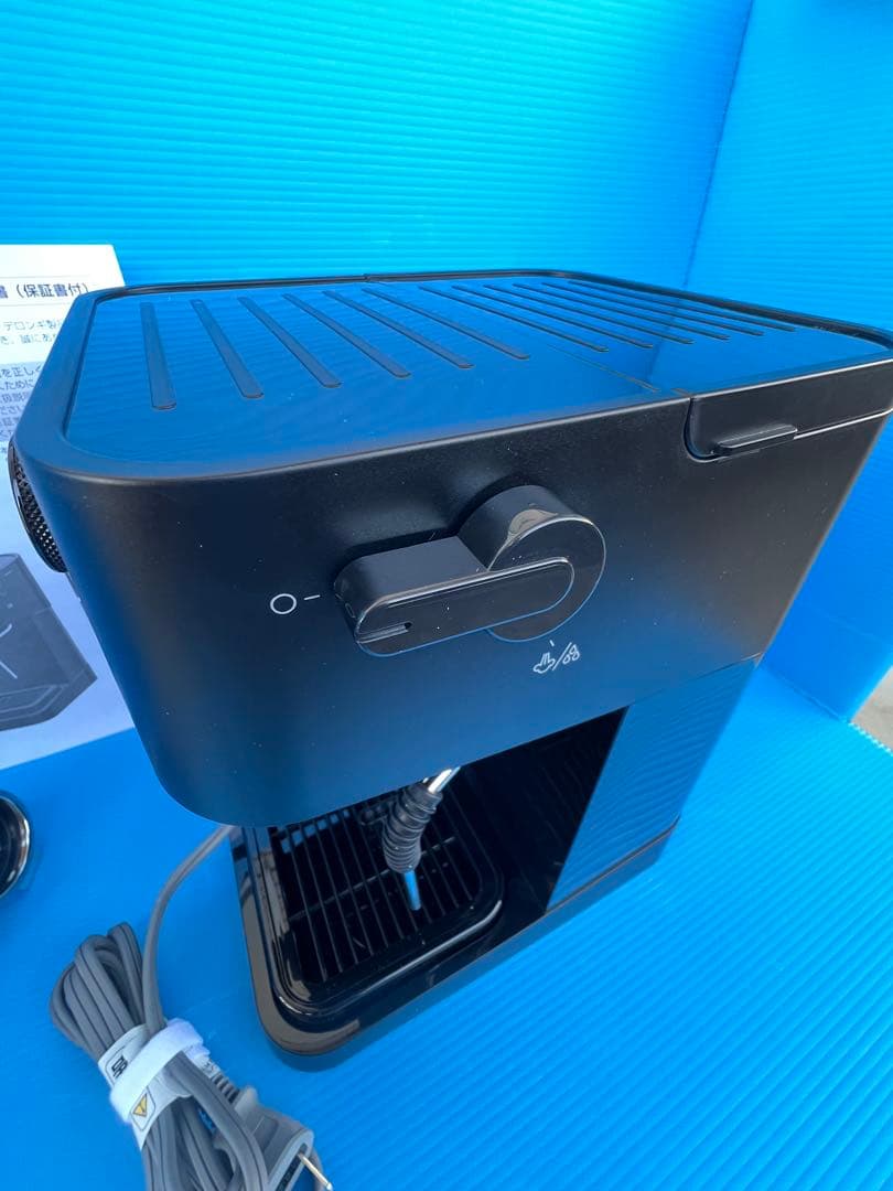 デロンギ スティローザ　エスプレッソ・カプチーノメーカー EC235J-BK