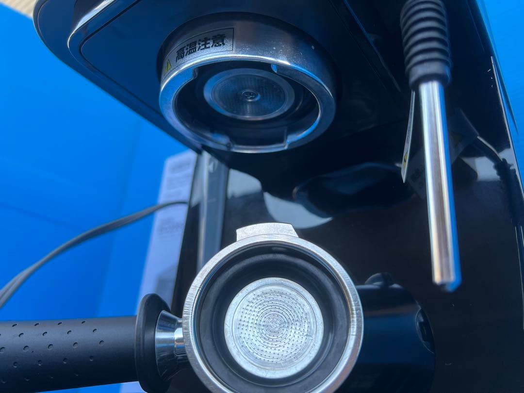 デロンギ スティローザ　エスプレッソ・カプチーノメーカー EC235J-BK