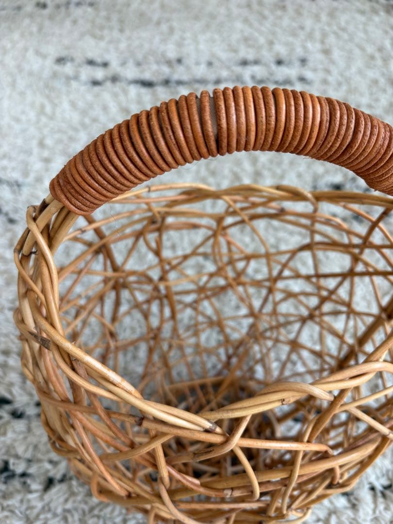 itashiori 籐製　かごバッグ