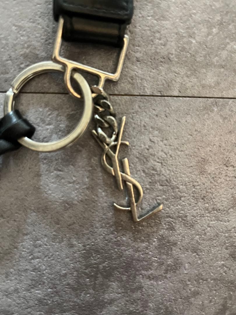 サンローランキーホルダーカサンドラキ ーリング YSL