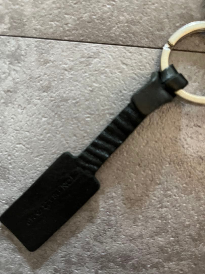 サンローランキーホルダーカサンドラキ ーリング YSL