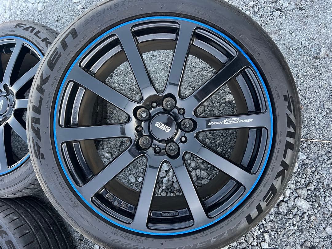 無限NR 18インチ 7.5J＋55 5穴 PCD114.3 225/45R18