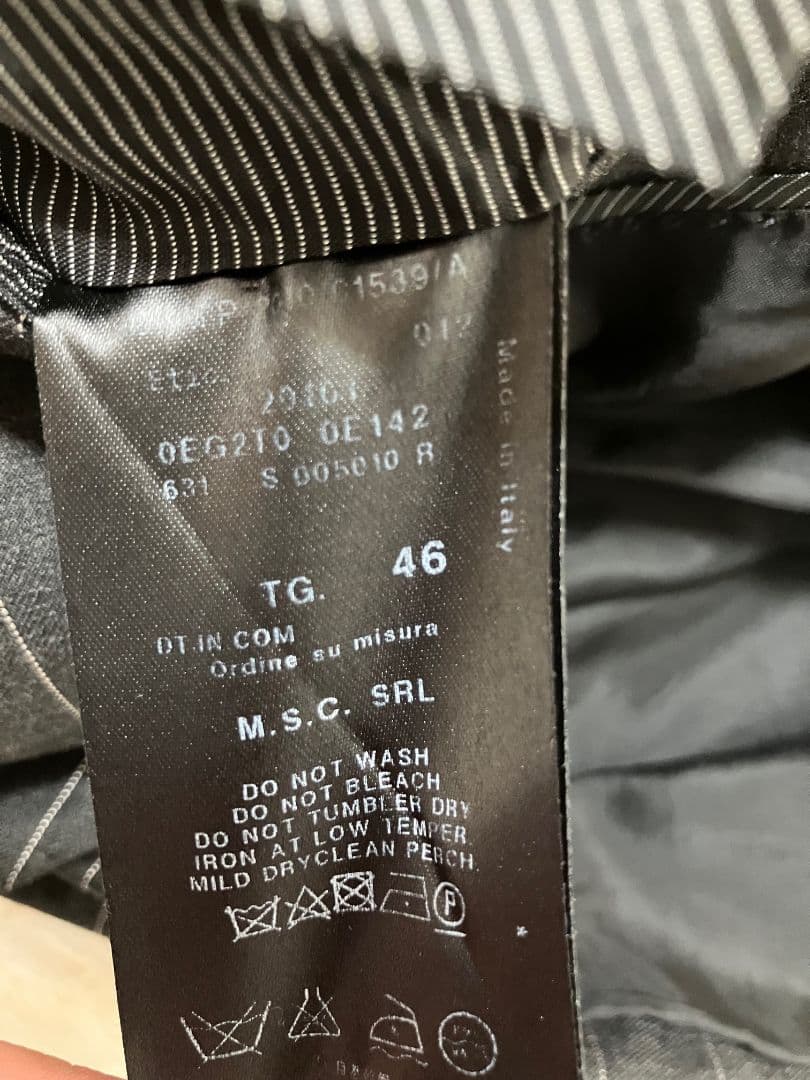 Giorgio Armani　 3ピーススーツ　ストライプ スーツセットアップ