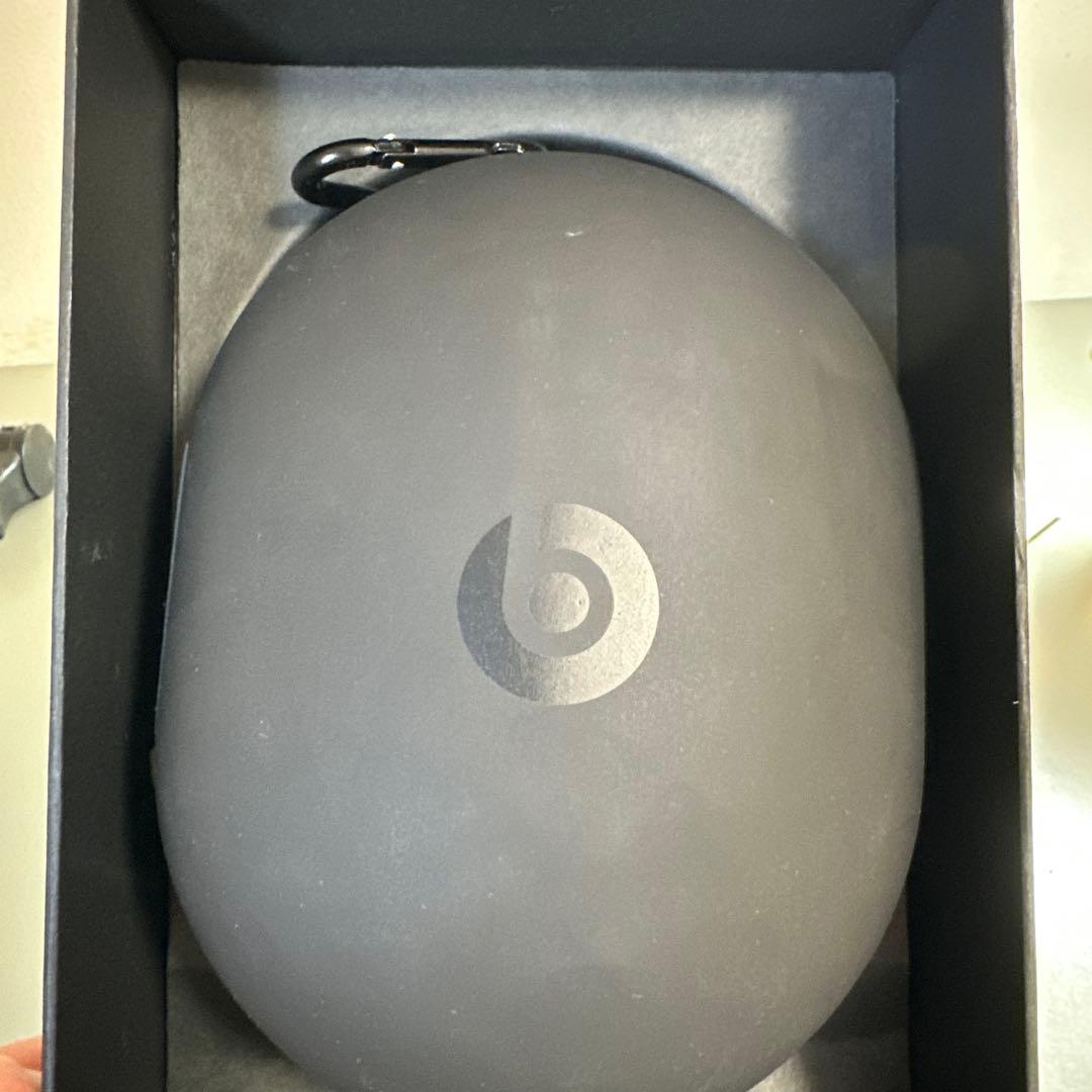 Beats ヘッドホン