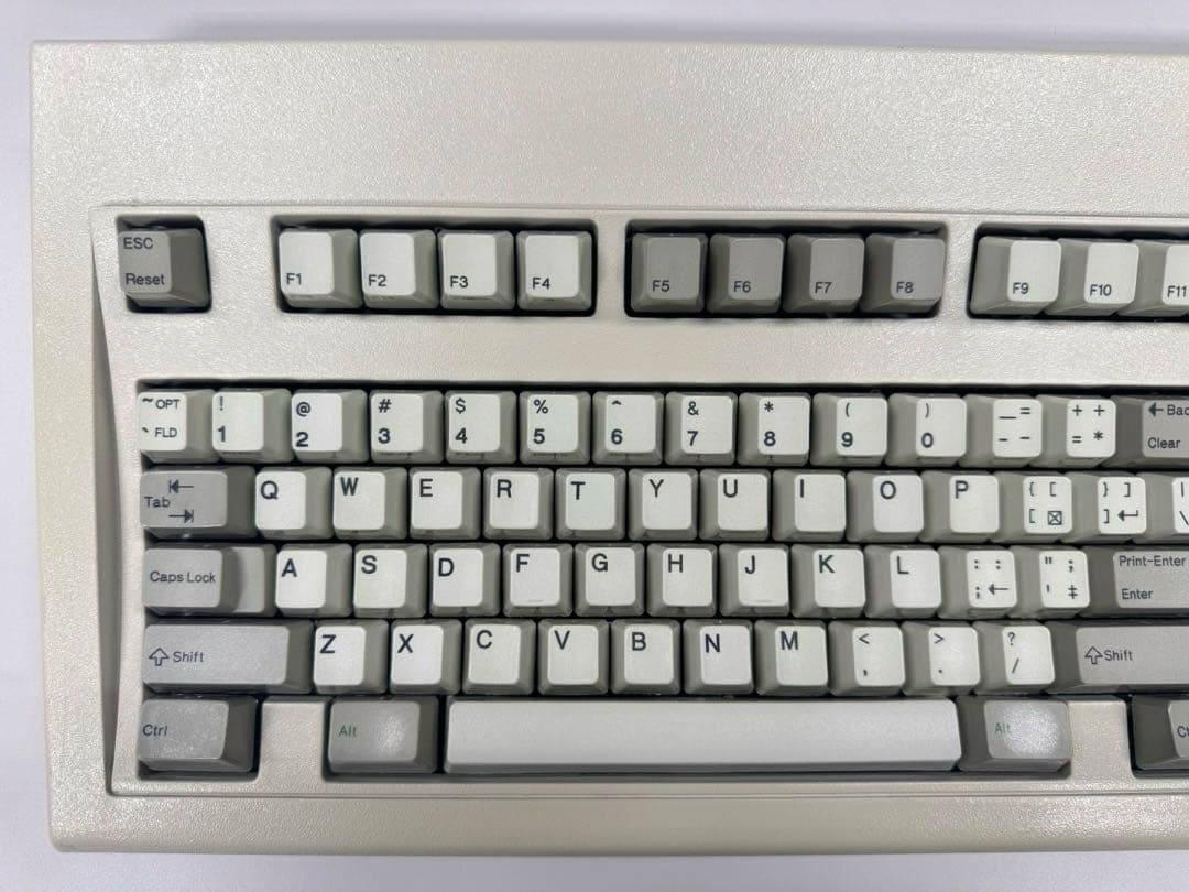 IBM Model M 1390131 バックリングスプリングキーボード