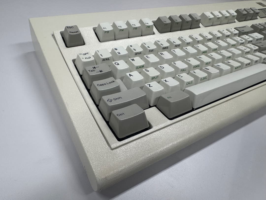 IBM Model M 1390131 バックリングスプリングキーボード