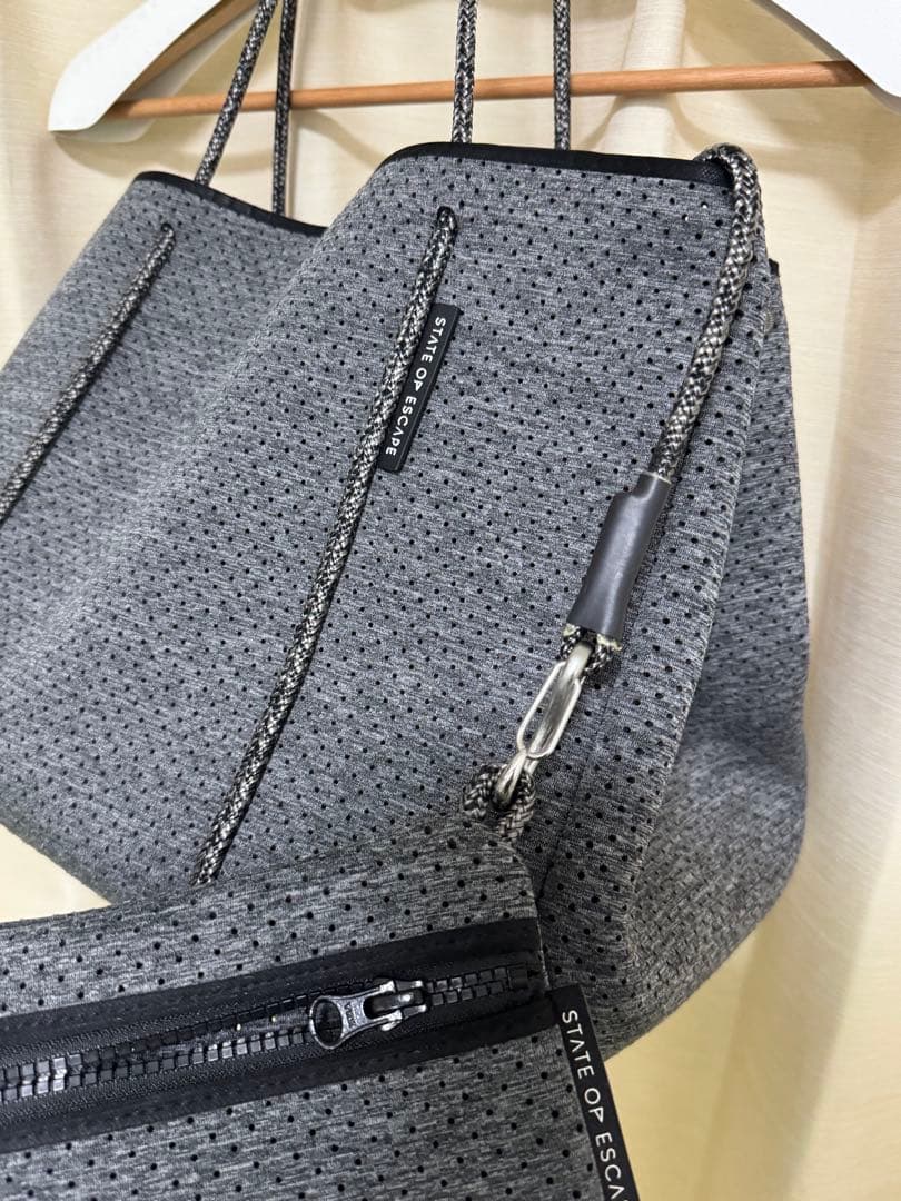STATE OF ESCAPE グレー トートバッグ ポーチ付き