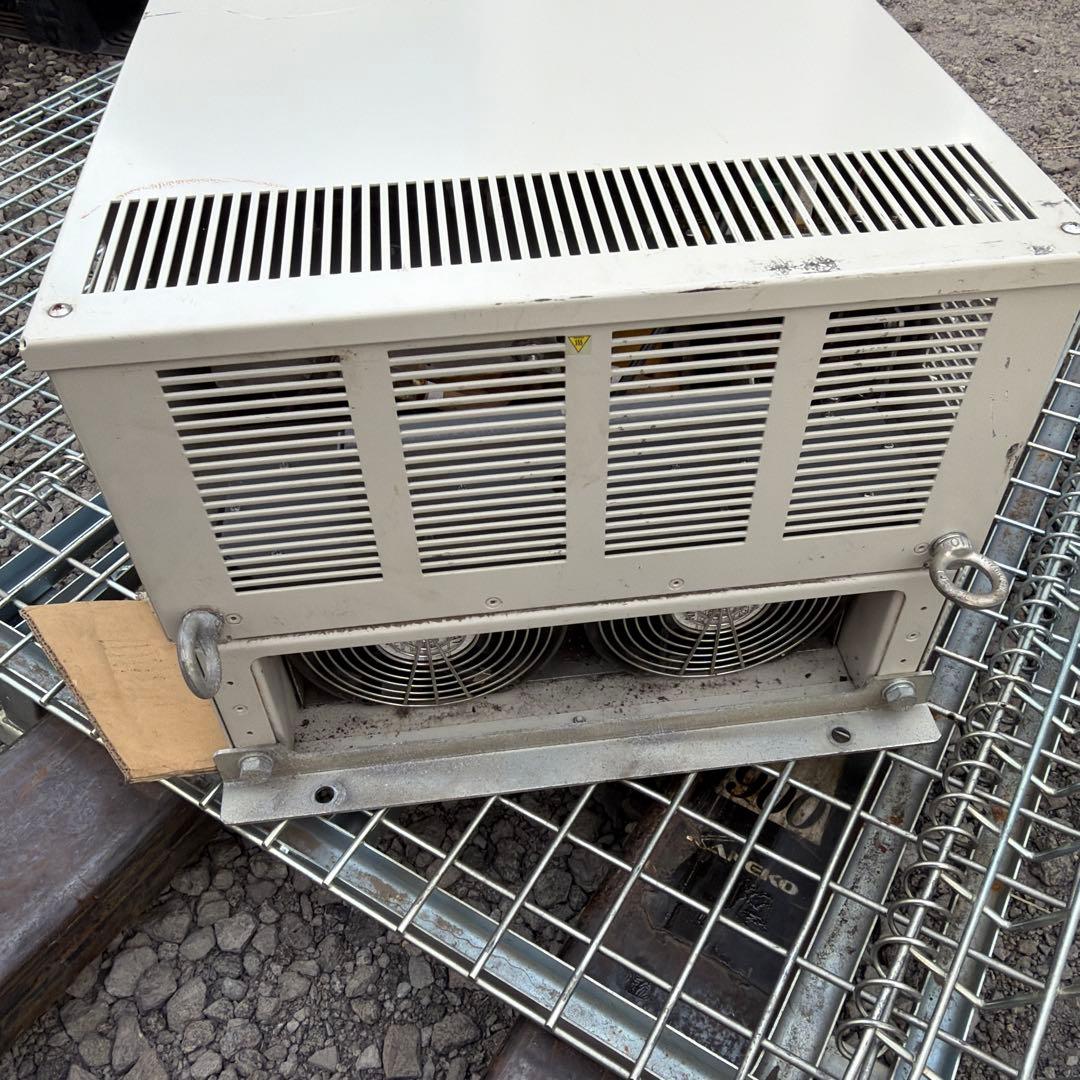 YASKAWA／A1000/インバーター/CIMR-AT2B0312AMA