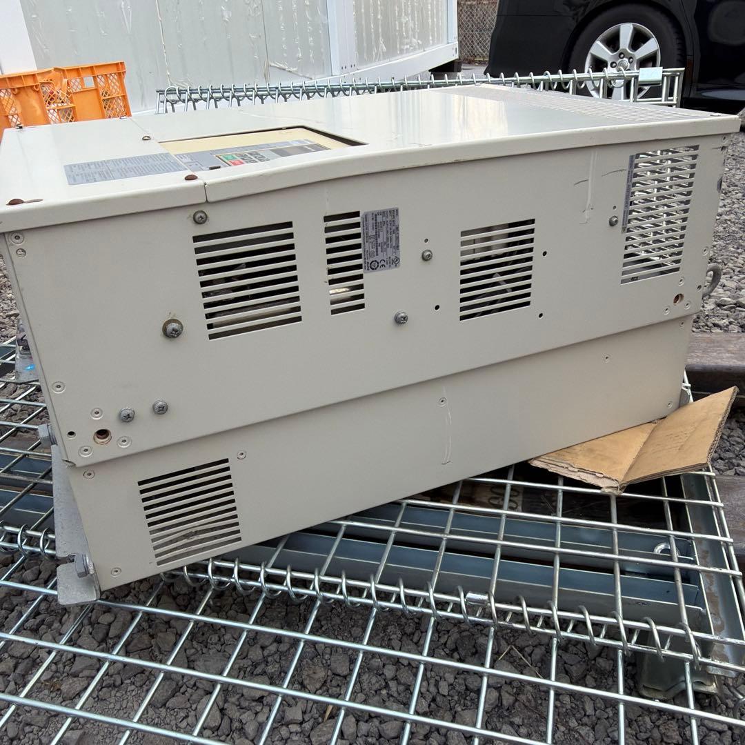 YASKAWA／A1000/インバーター/CIMR-AT2B0312AMA