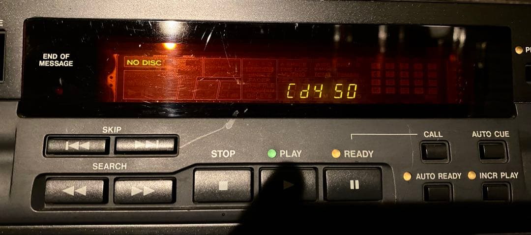 TASCAM CD-450 プレーヤー業務用機器　オーディオ【2/1値下げ】