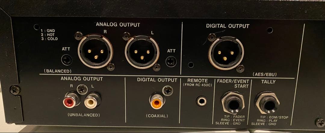 TASCAM CD-450 プレーヤー業務用機器　オーディオ【1/19値下げ】