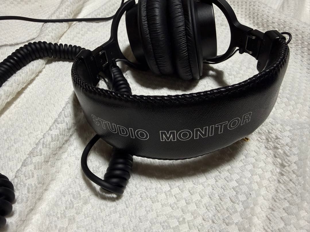 SONY STUDIO MONITOR ヘッドホン MDR-7506