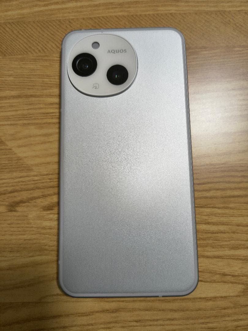 AQUOS sense9 SH-M29 ホワイト 6GB/128GB