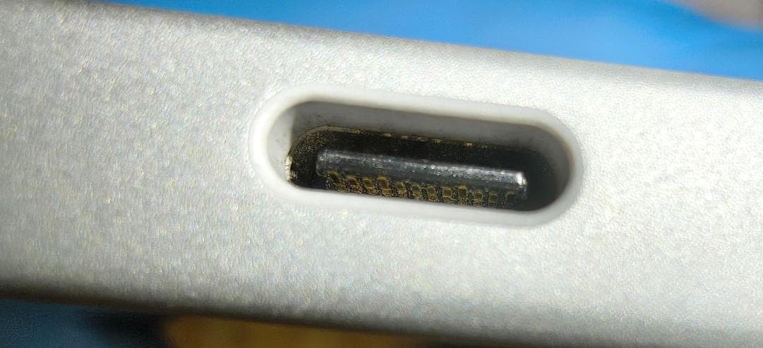 AQUOS sense9 SH-M29 ホワイト 6GB/128GB