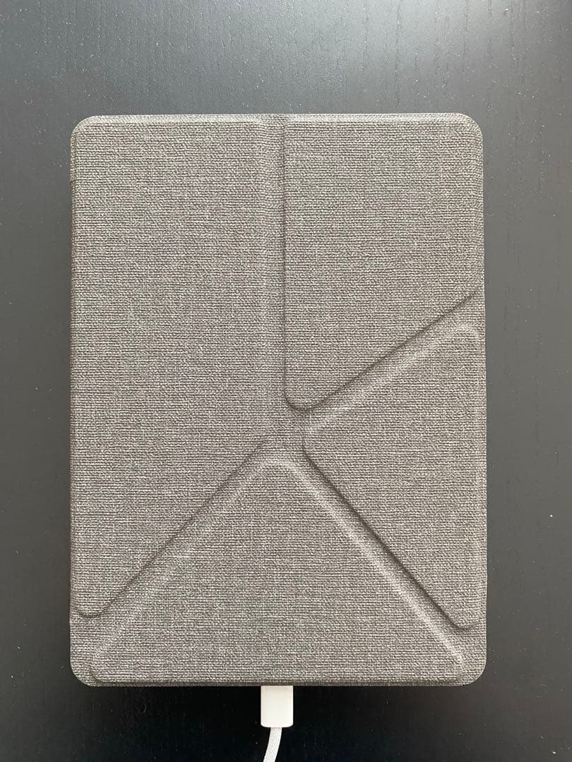 Kindle Paperwhite 16GB 6.8インチ　広告なし ケース付