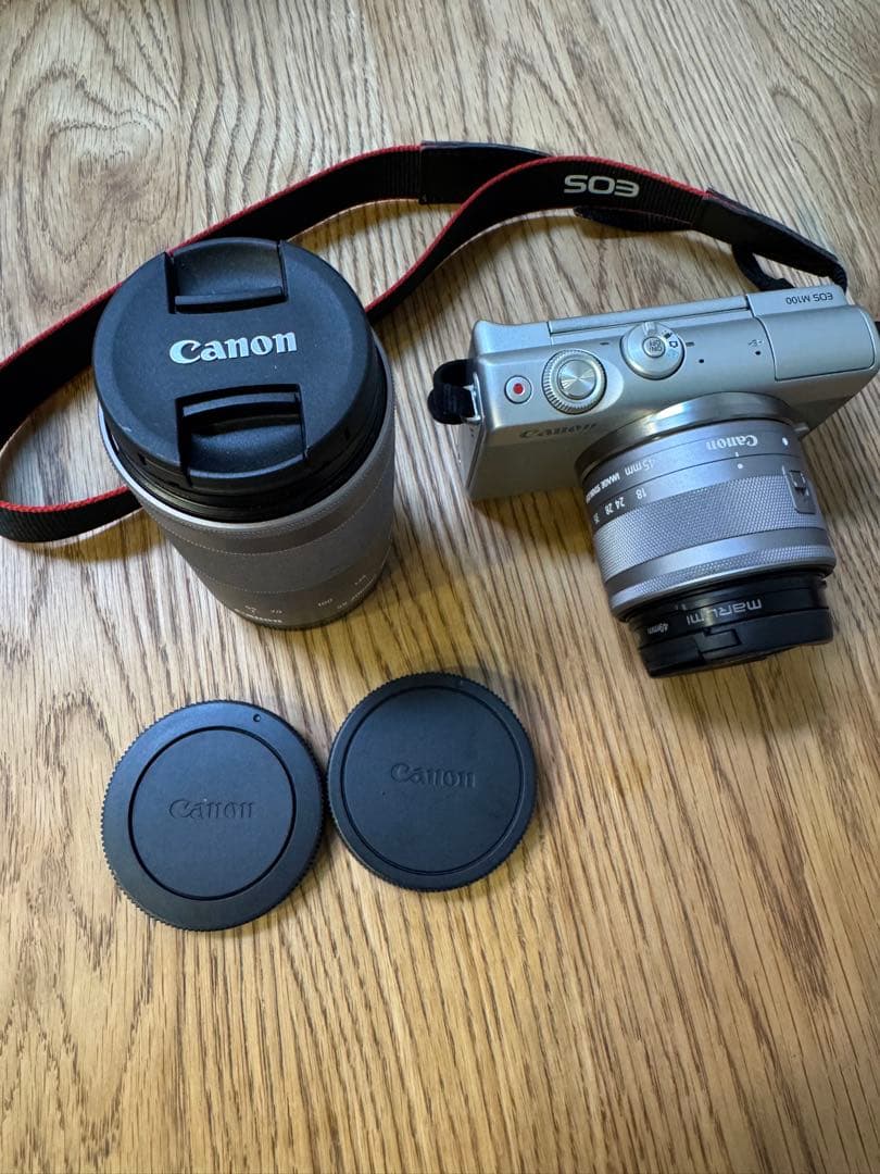 Canon デジタル一眼レフカメラ レンズ2本付き　EOSM100 WZKGY