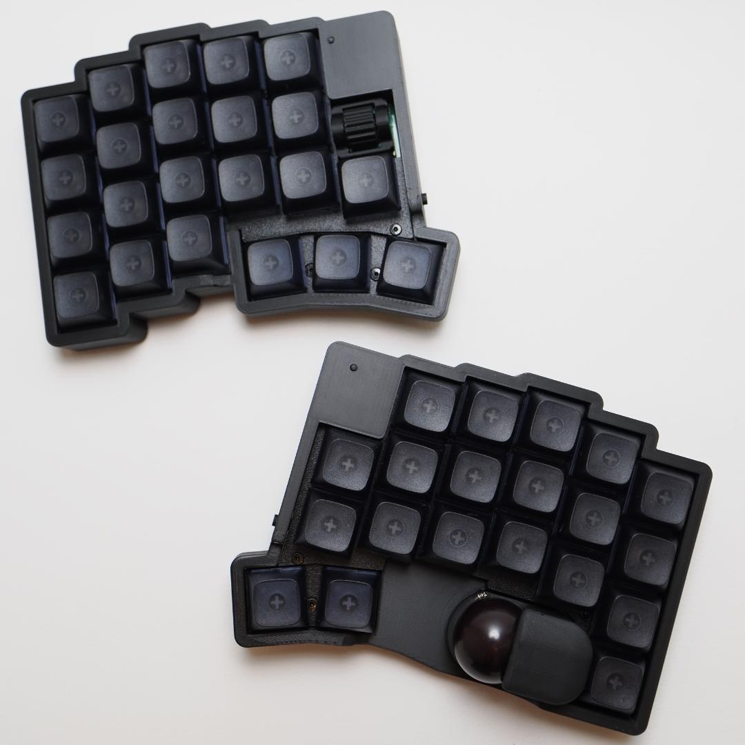 【即納】左右分割式トラックボール付きワイヤレスキーボード【roBa】