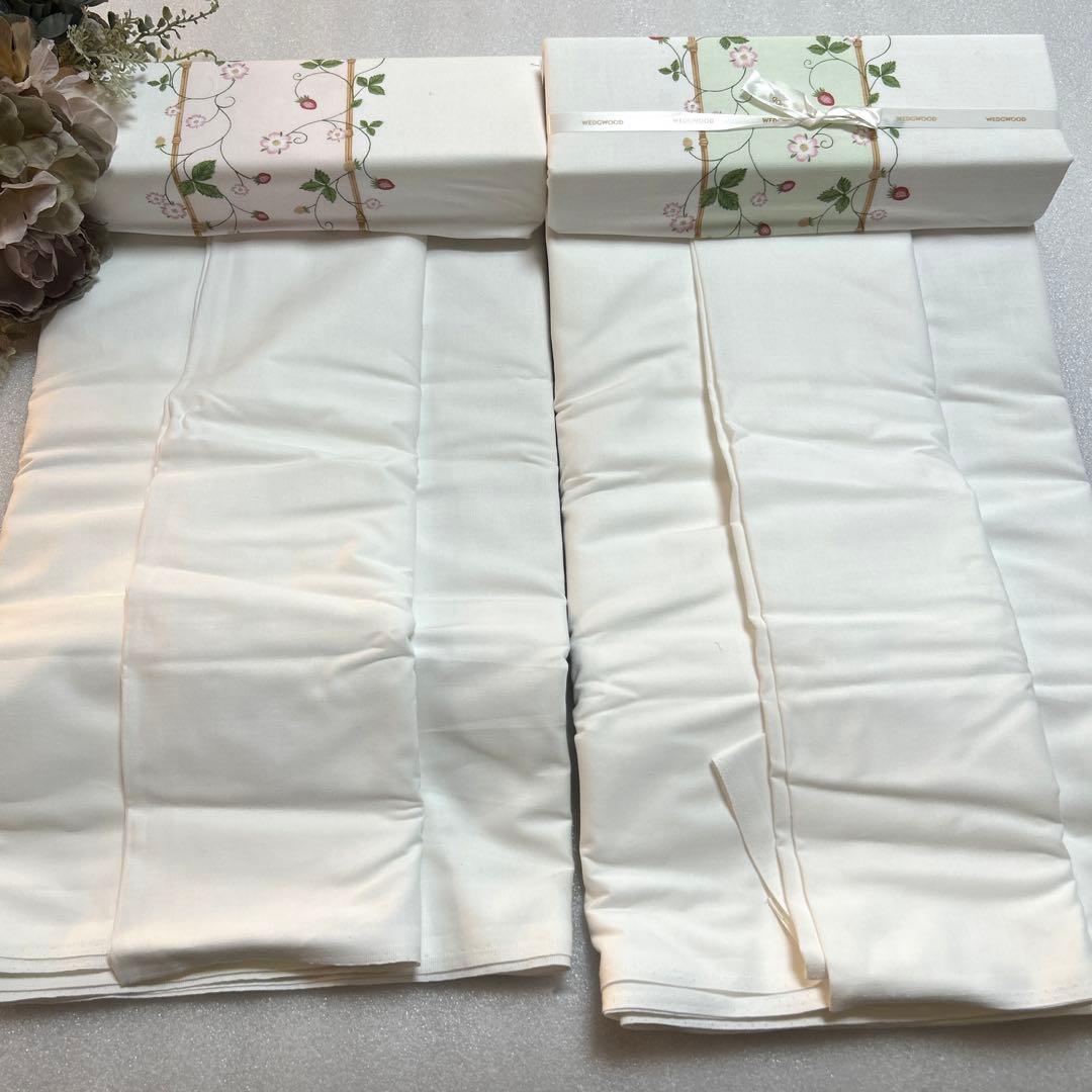 新品　 ウェッジウッド　ワイルドストロベリー　フラットシーツ2枚