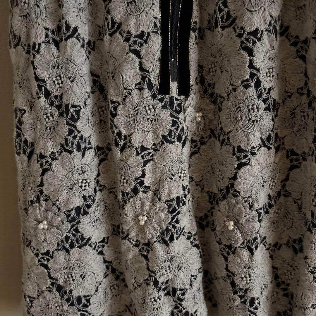 みっきー 【未使用】さえら　ヒスクローネ　チュニック　刺繍