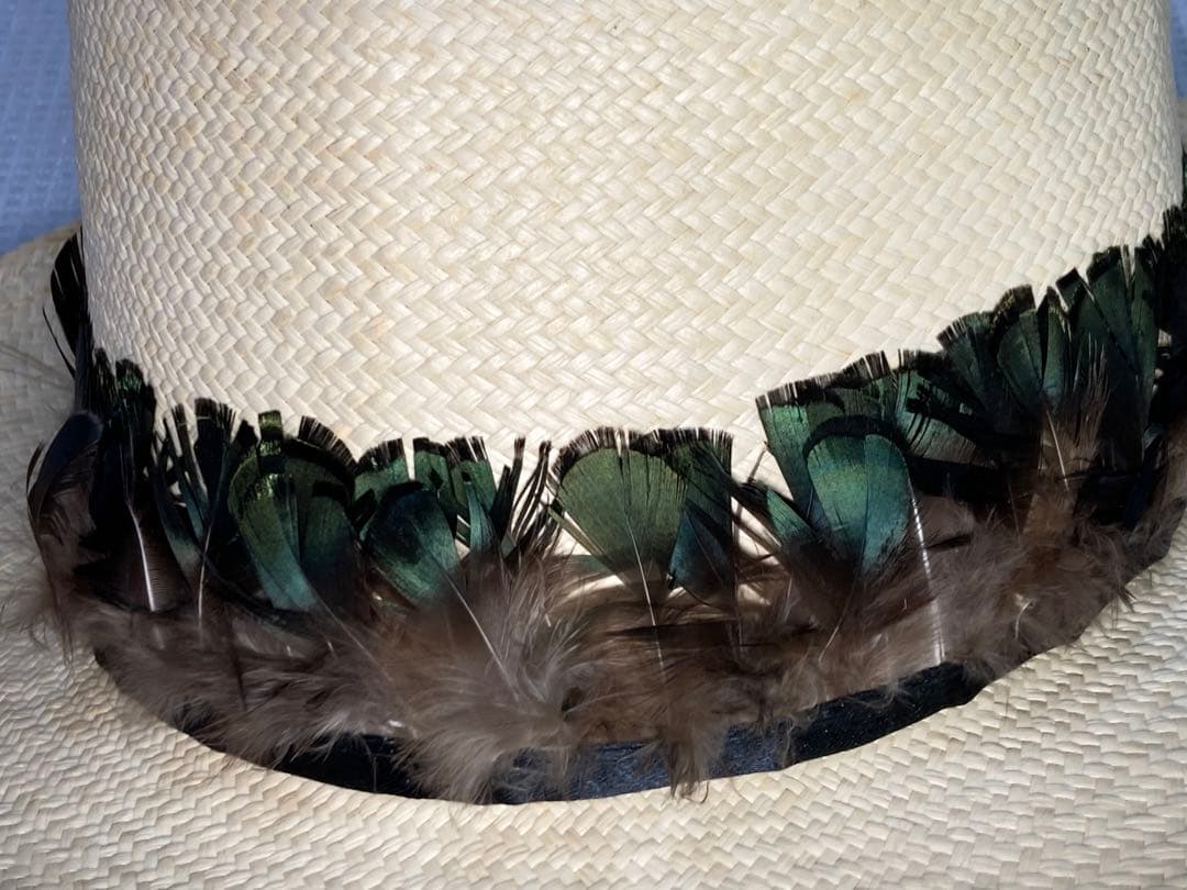 メンズ　超高級　帽子　パナマハット　ベージュ　羽毛リボン　ニードルス　エクアドル