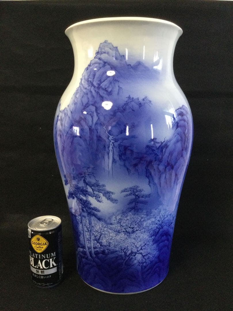 砥部焼 染付山水図花瓶 中元竹山作 花瓶 飾り壷 供箱 L252