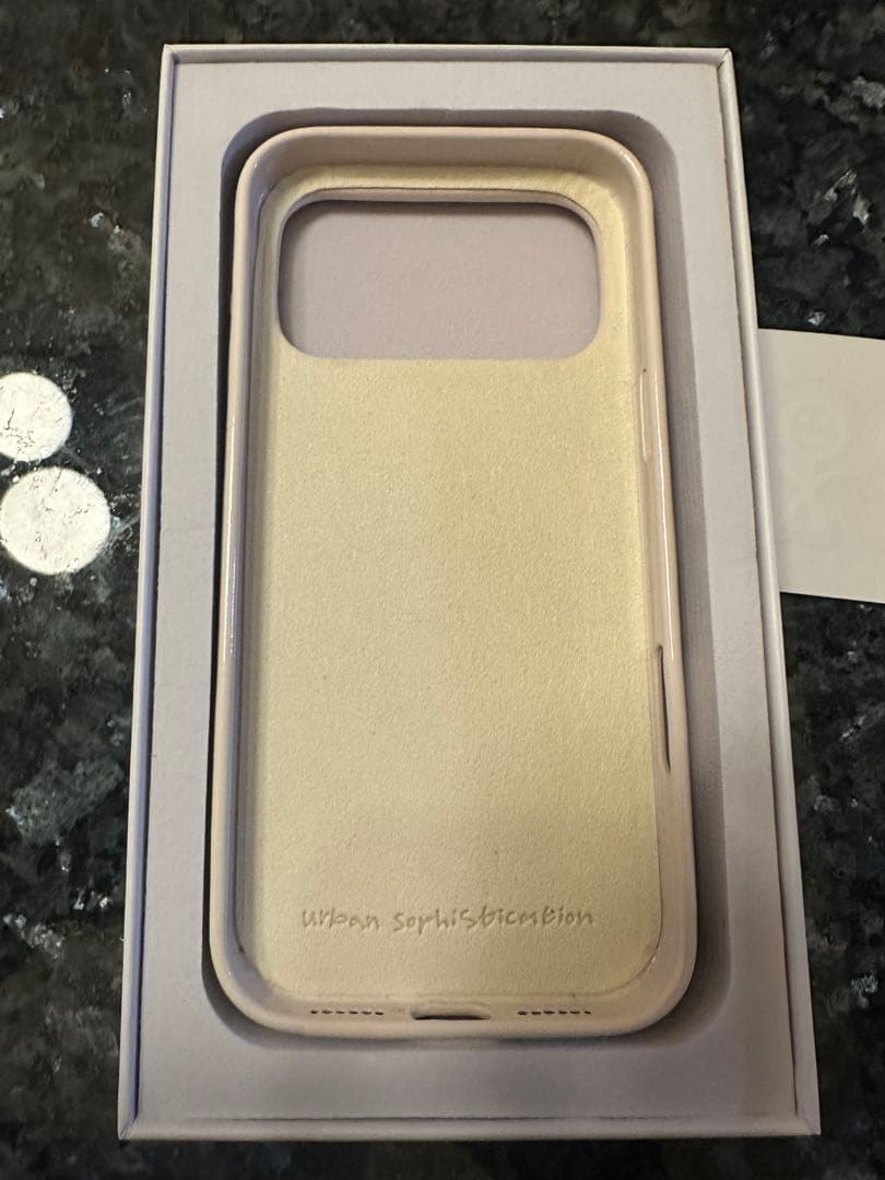 iPhoneアクセサリー Urban Sophistication iPhone17 Pro Max
