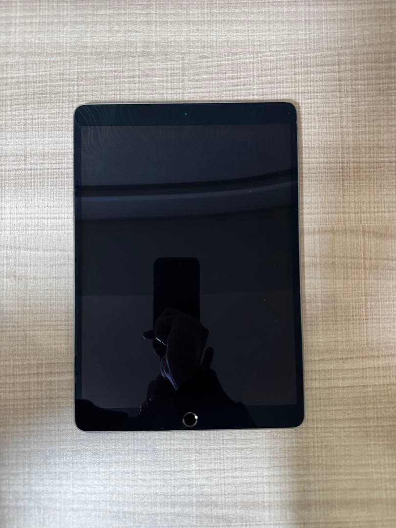 Apple iPad Air第3世代　スペースグレー