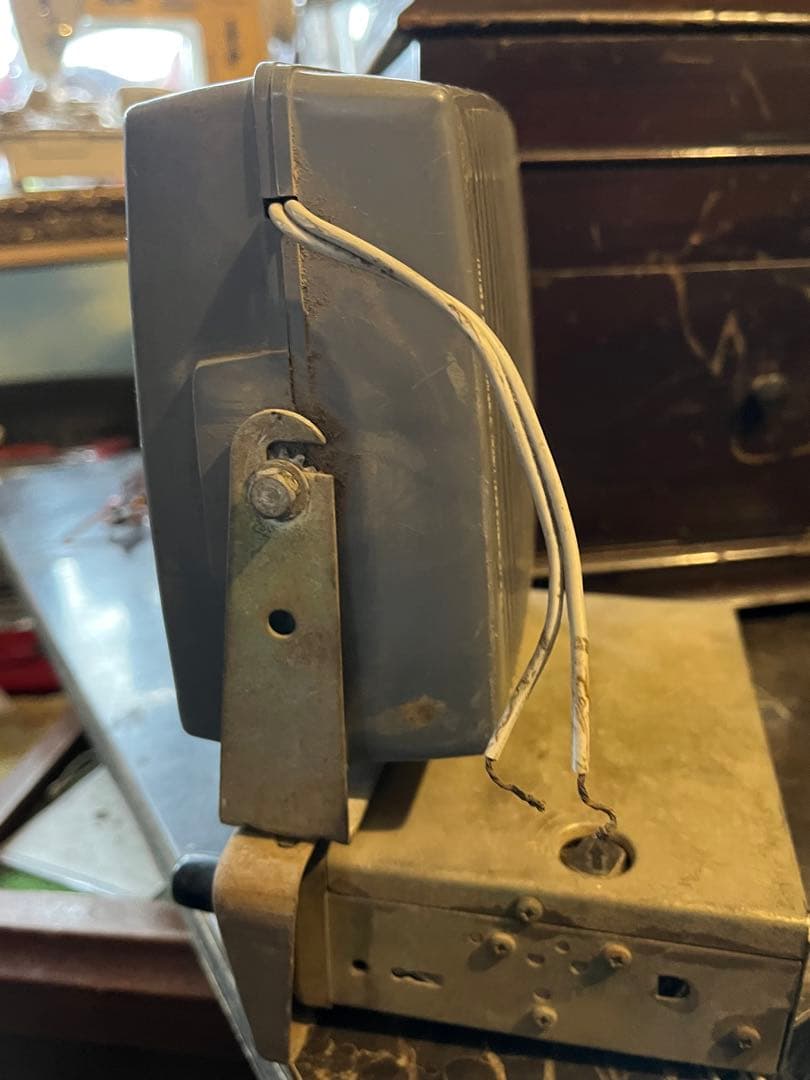 昭和レトロカーラジオ、カーラジオ、ナショナルカーラジオ、旧車ラジオ 旧車外付