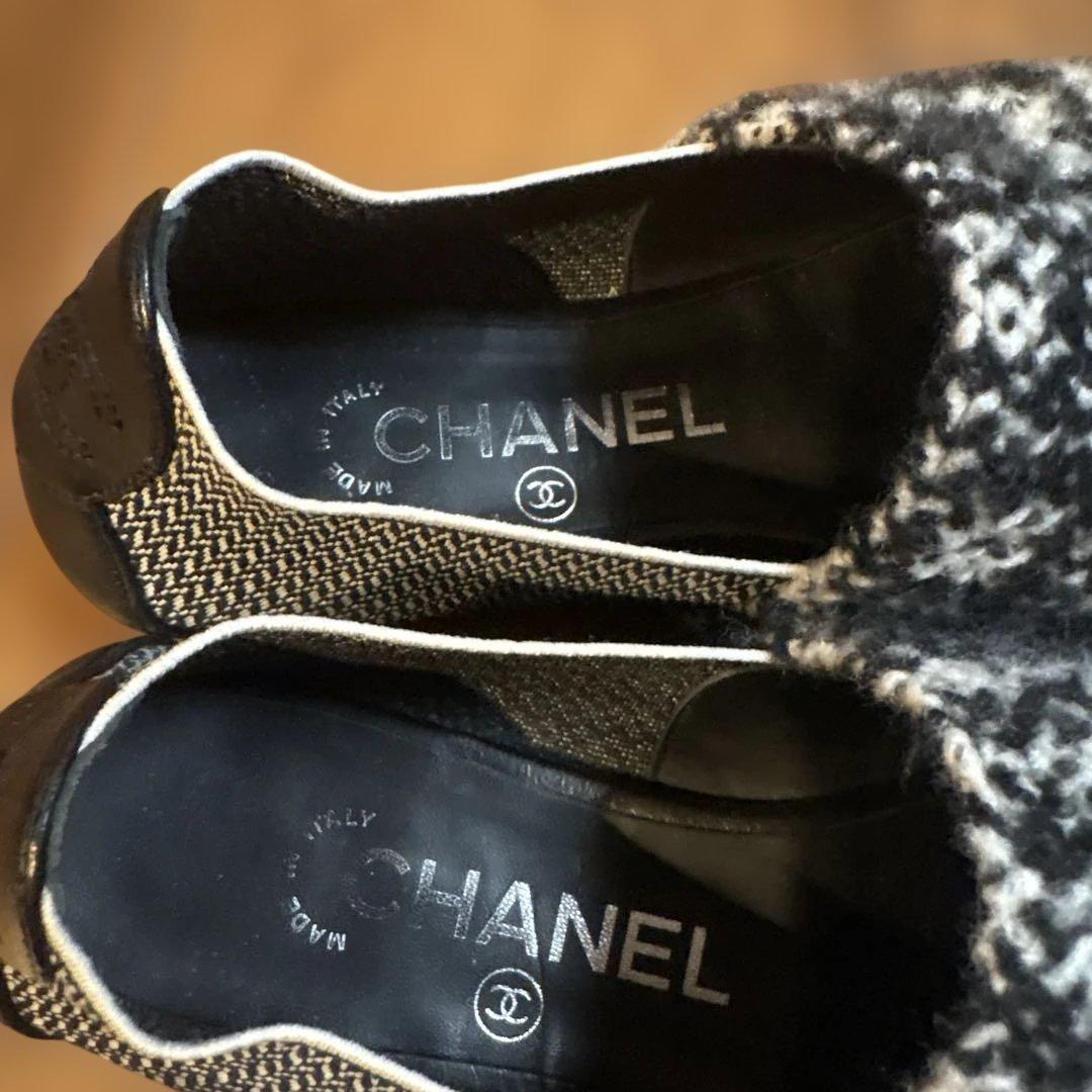 CHANEL フラットシューズ ブラック/ホワイト　38C