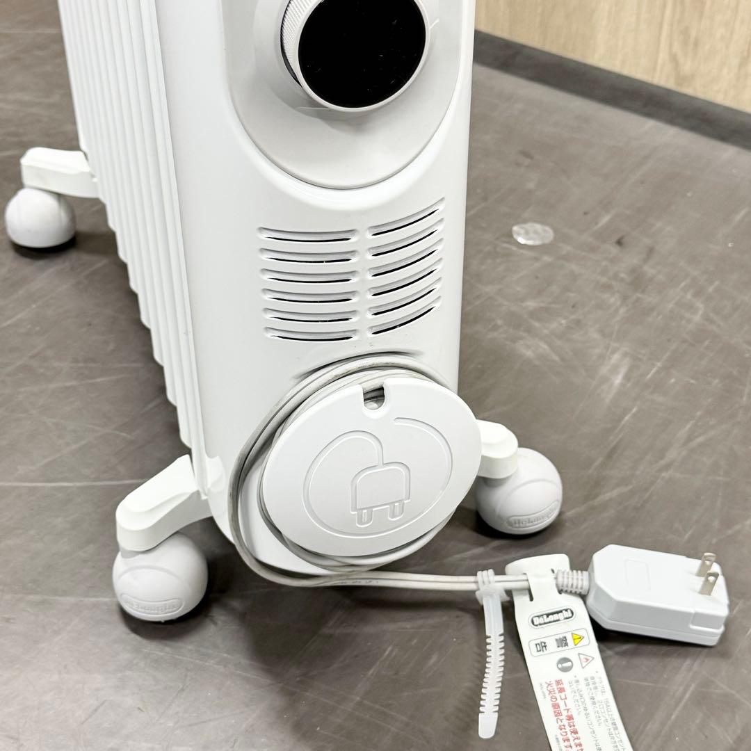 ☆A1744‼️ デロンギオイルヒーター RHJ45M1115-LG 1500W