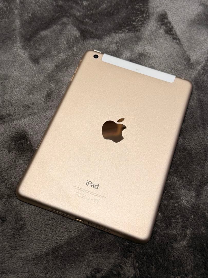 iPad mini ［美品、ヘコミ無し、大きなキズ無し】