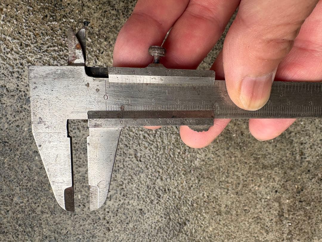 シルバー ホイール　スタッドレスタイヤ 4本セット