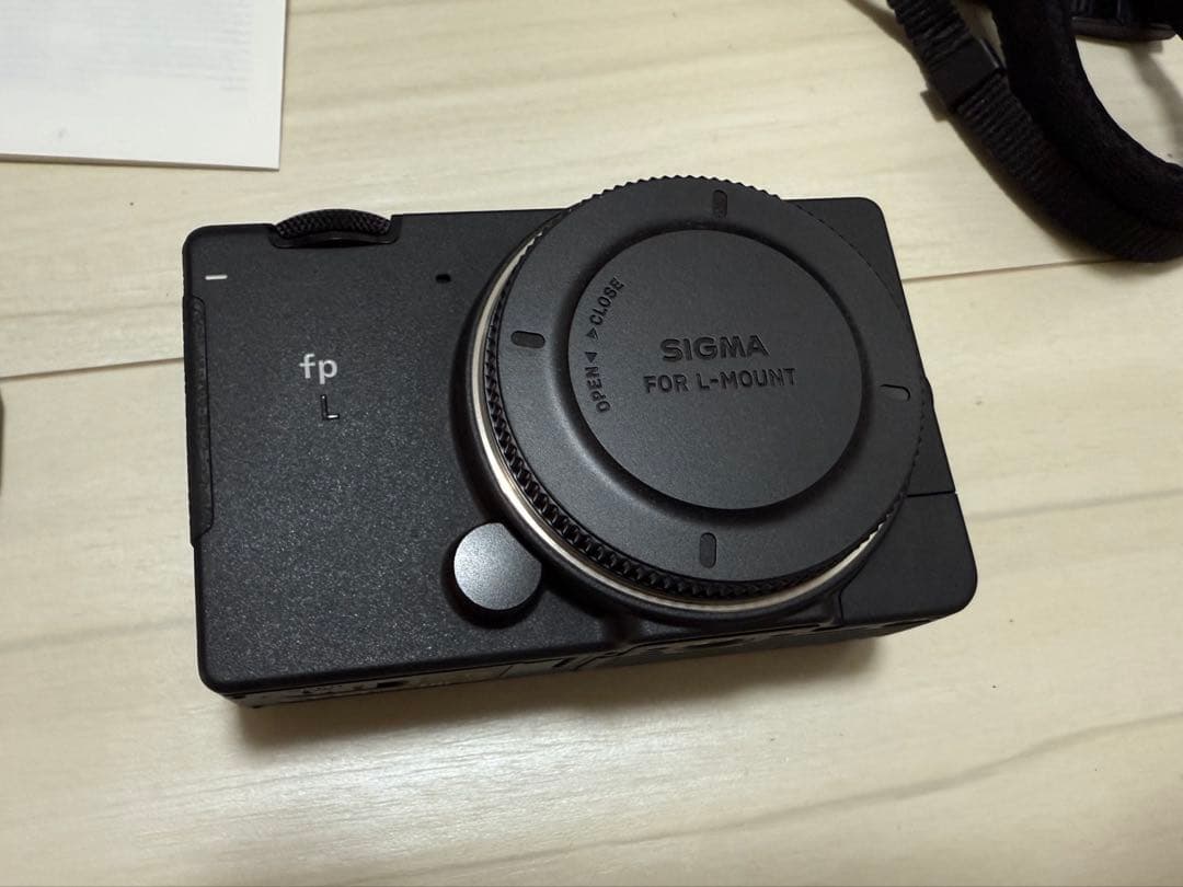 デジタルカメラ SIGMA fp L