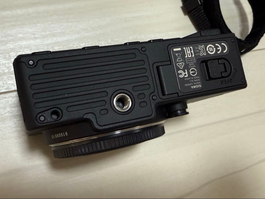 デジタルカメラ SIGMA fp L