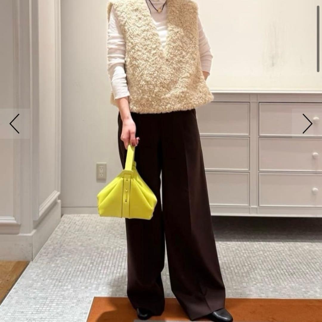 新品未使用トゥモローランドボールジィ ミックスファー Vネックベスト ベージュ