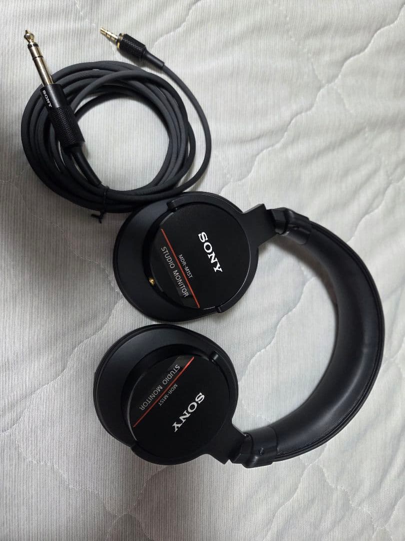 SONY　MDR-M1ST