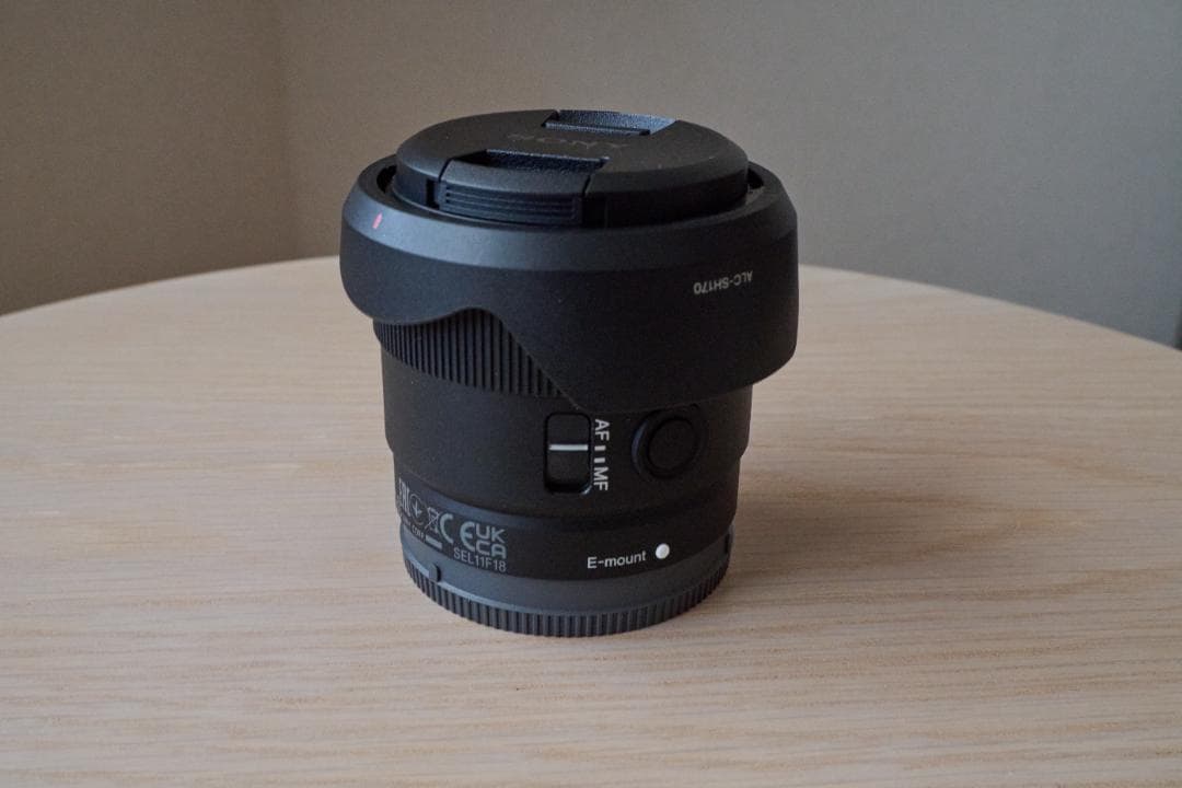 レンズ(単焦点) SONY SEL11F18