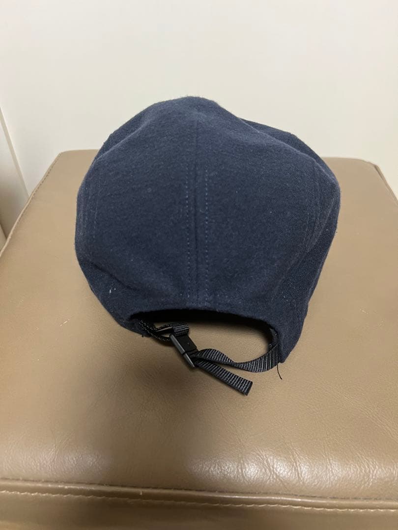 Supreme ネイビー/カーキ キャップ