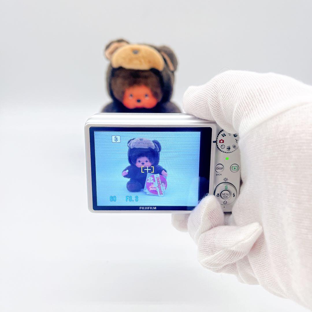 【希少】FUJIFILM FINEPIX J150 シルバー オールド レトロ