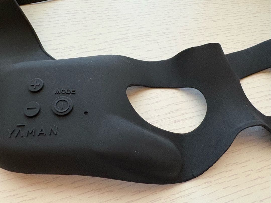 YAMAN 美容器 メディリフトアイ　モイスチャーセラム オマケ付き