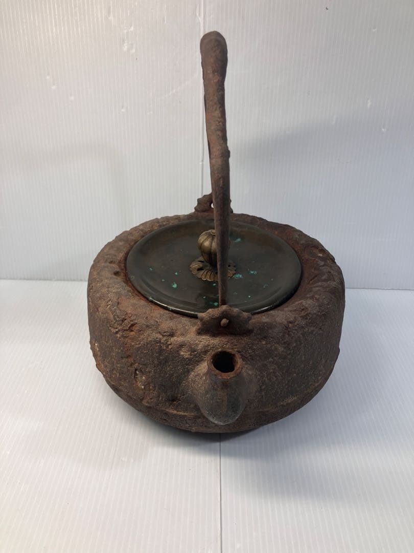 A【鉄瓶 / 薬缶/急須】工芸品 囲炉裏　金属工芸 アンティーク