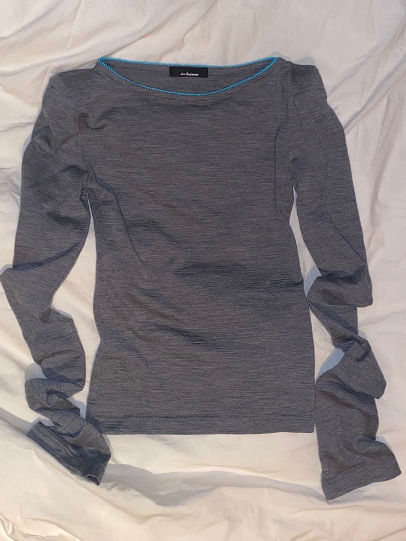 ans dotsloevner カットソー