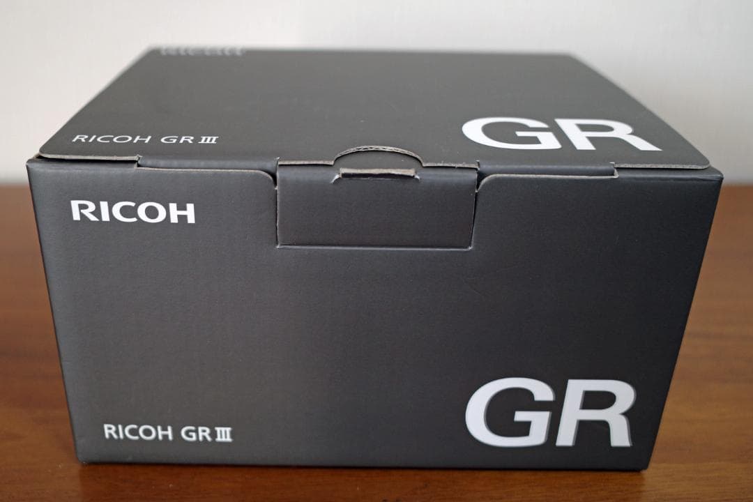 RICOH GR III 【ショット回数2181回】